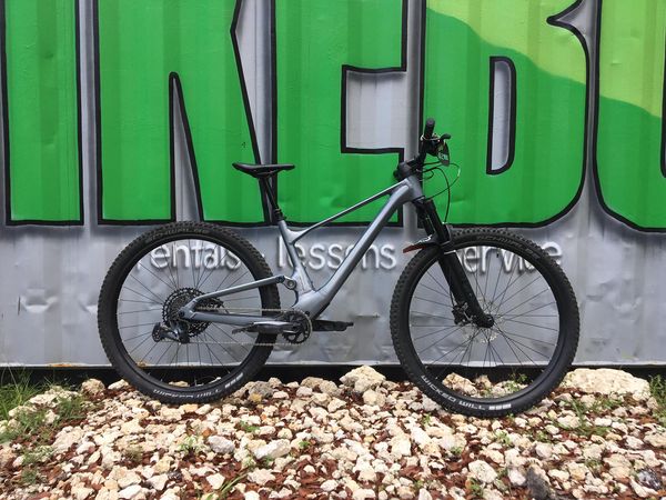 ​2019 Stumpy Carbon M