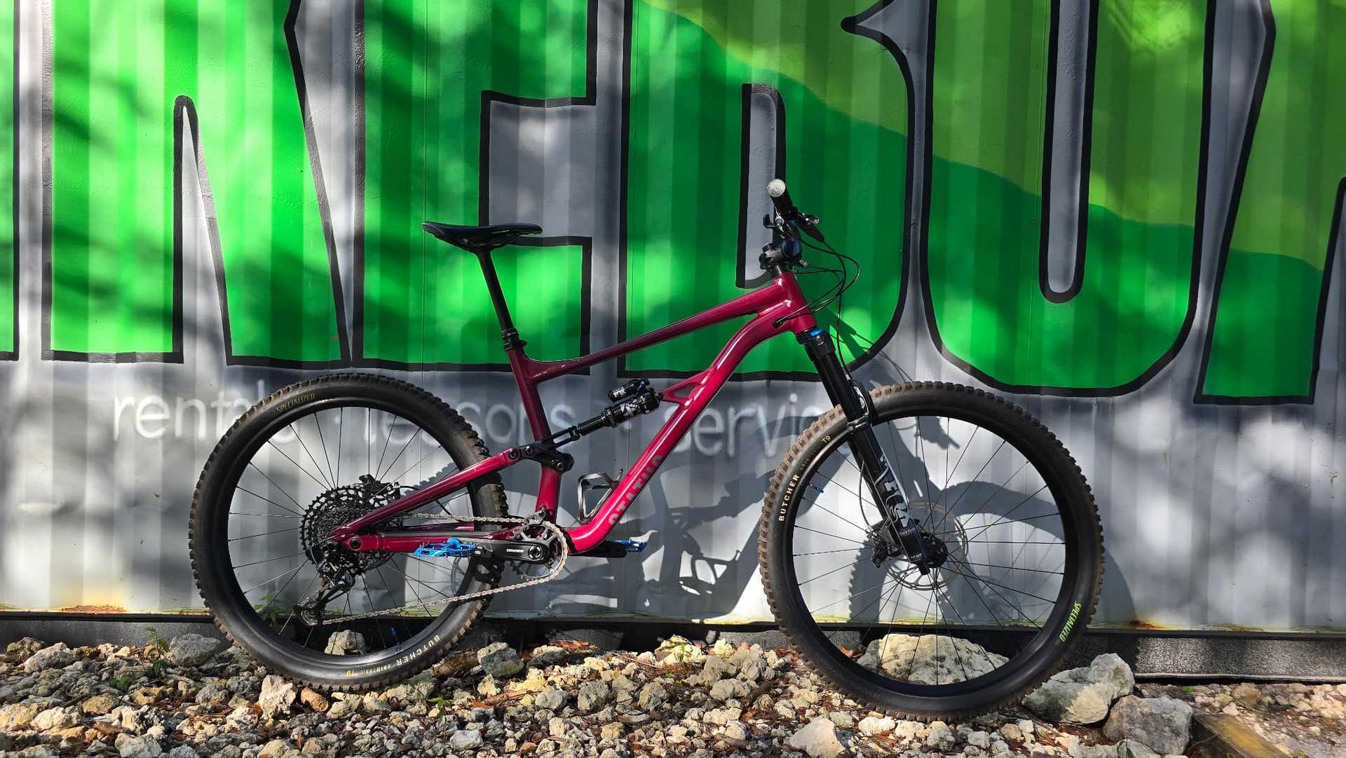 ​2022 Status S5 (XL)