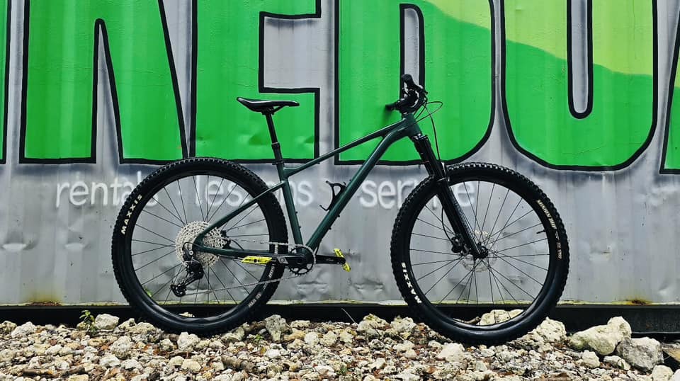 ​2023 Giant Fathom 2 29er