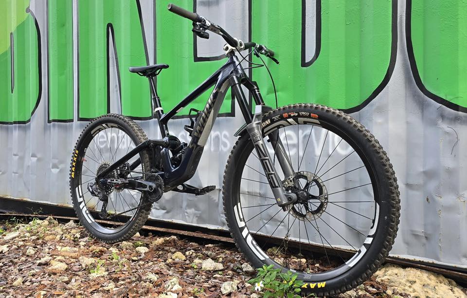 S Works Enduro Carbon